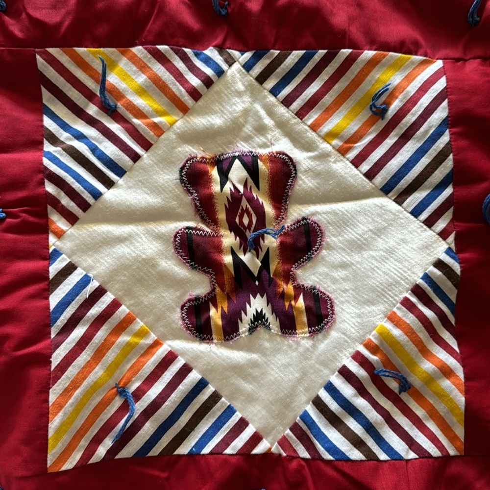 Handmade Quilt - Picture 6 of 7